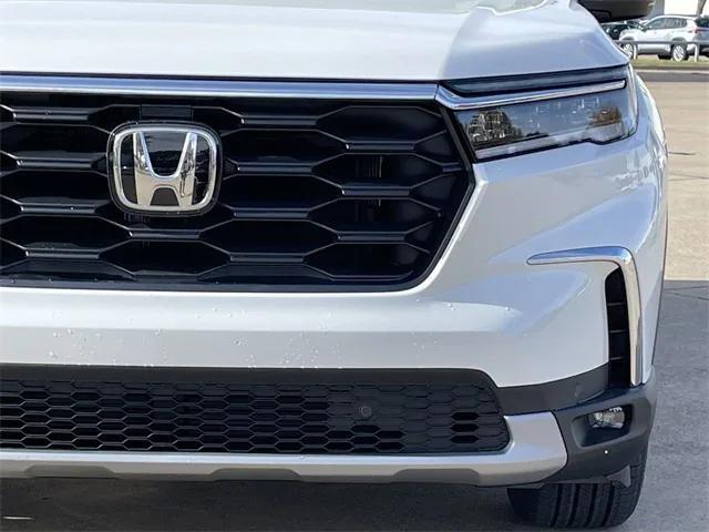 new 2025 Honda Pilot car