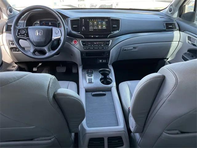 used 2022 Honda Pilot car, priced at $27,383