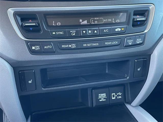 used 2022 Honda Pilot car, priced at $27,383