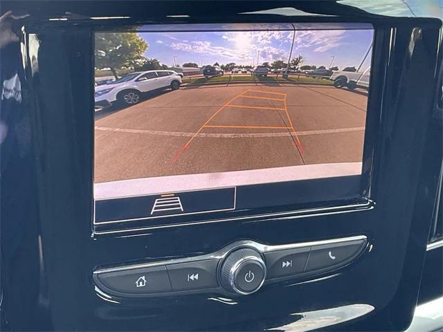used 2022 Chevrolet Traverse car, priced at $24,126