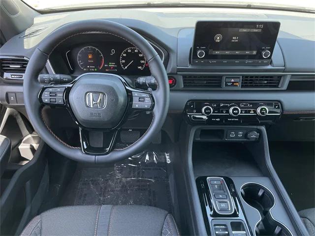 new 2025 Honda Pilot car, priced at $44,205