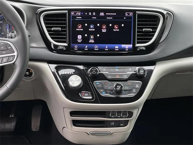 used 2022 Chrysler Pacifica car, priced at $22,493