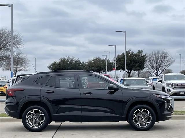 used 2024 Chevrolet Trax car, priced at $22,489