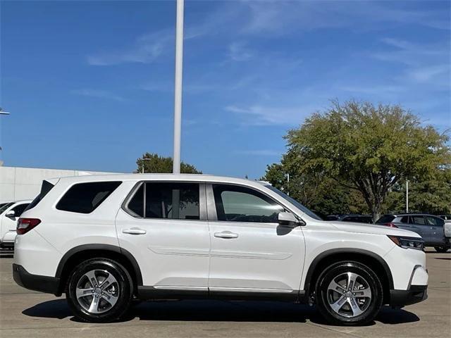 used 2025 Honda Pilot car, priced at $42,749