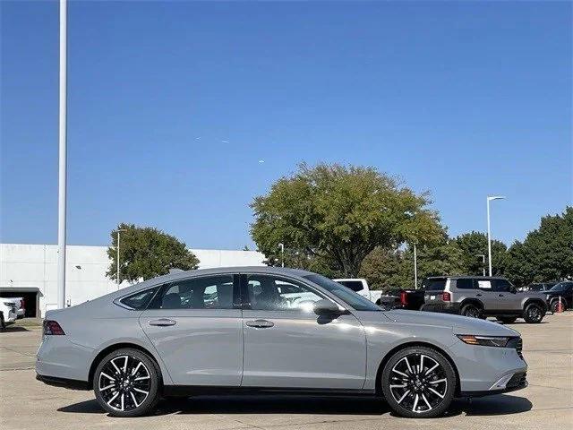 new 2025 Honda Accord Hybrid car, priced at $40,850