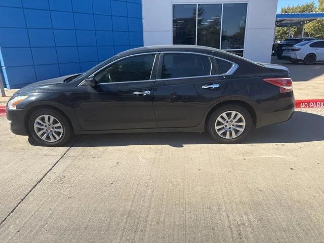 used 2013 Nissan Altima car, priced at $5,482