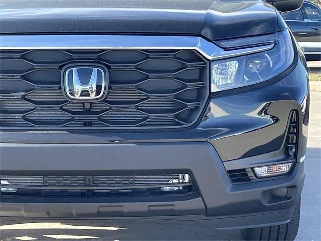 new 2025 Honda Passport car, priced at $45,595