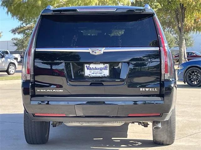 used 2018 Cadillac Escalade car, priced at $34,694