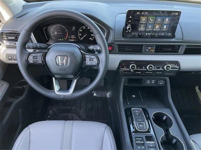 new 2025 Honda Pilot car, priced at $49,800