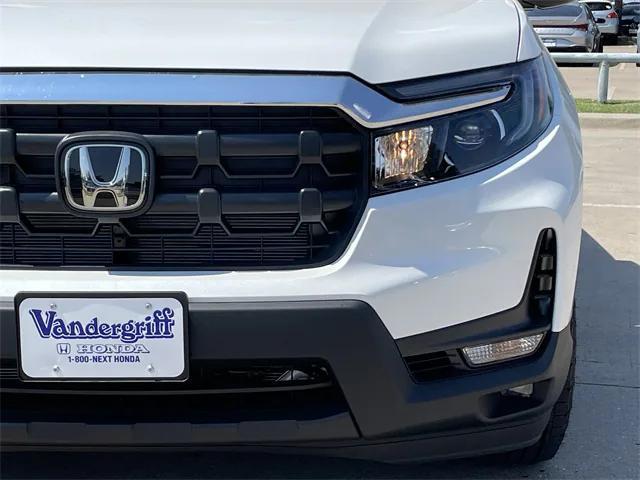 new 2025 Honda Ridgeline car, priced at $45,135