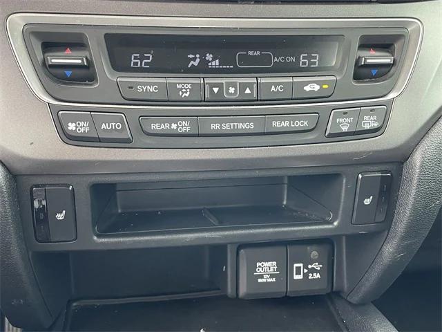 used 2021 Honda Pilot car, priced at $28,595