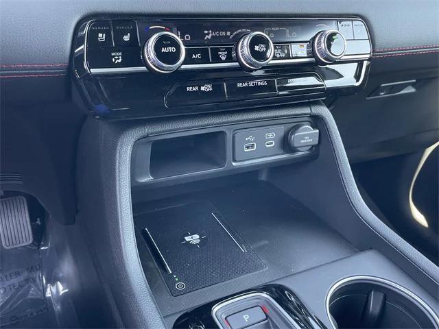 new 2025 Honda Pilot car, priced at $54,664