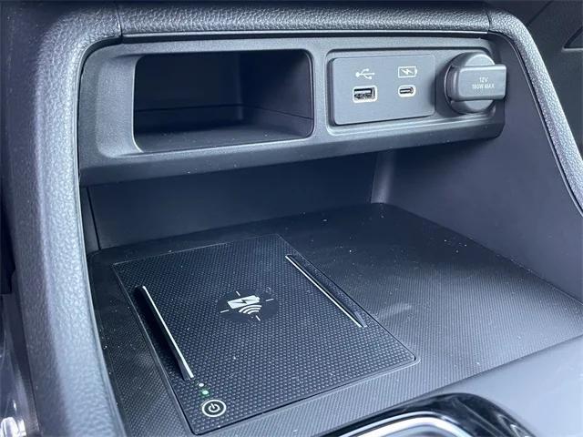 new 2025 Honda Pilot car, priced at $54,664