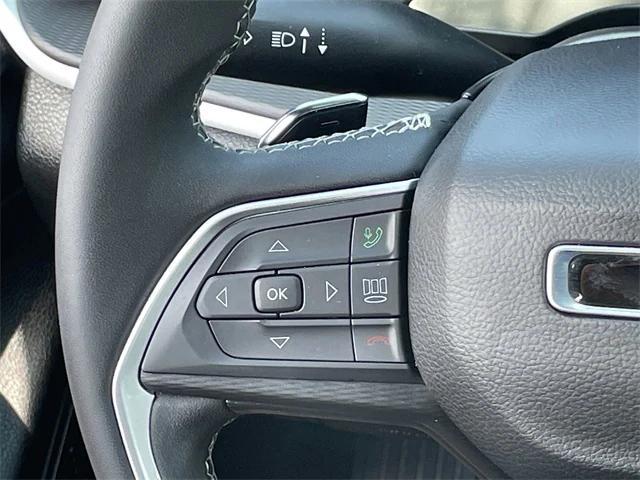 used 2024 Jeep Grand Cherokee car, priced at $36,986