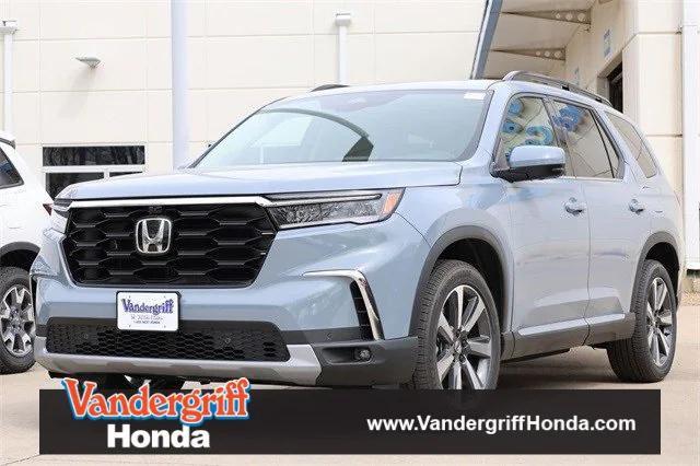 new 2025 Honda Pilot car, priced at $54,930