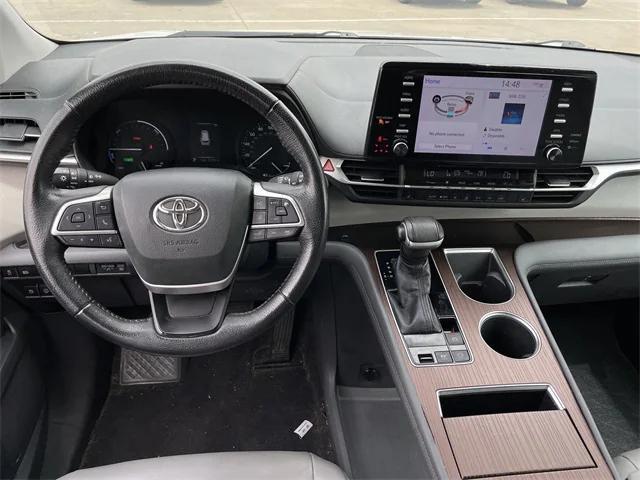 used 2021 Toyota Sienna car, priced at $38,134
