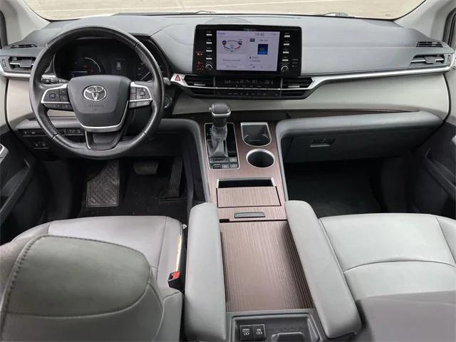 used 2021 Toyota Sienna car, priced at $38,134