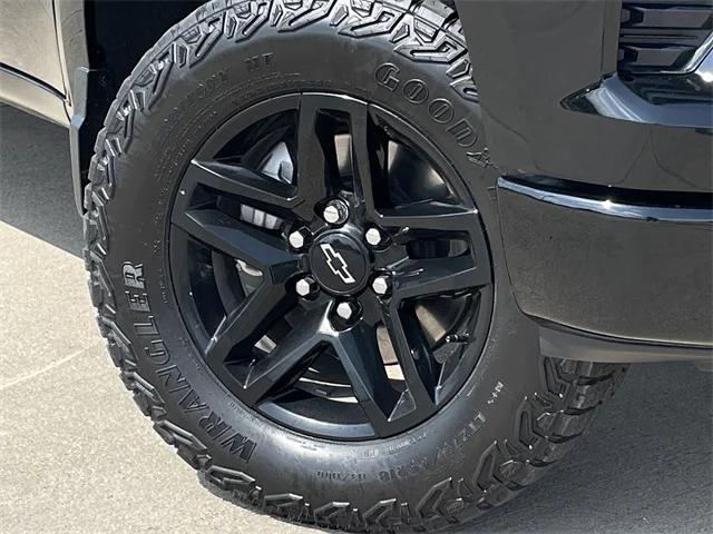 used 2024 Chevrolet Silverado 1500 car, priced at $41,719