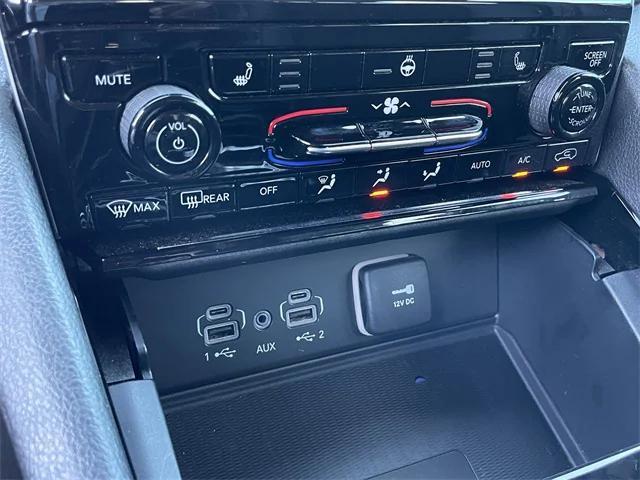 used 2023 Jeep Grand Cherokee L car, priced at $27,999