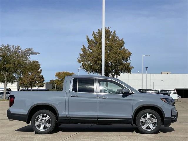 new 2025 Honda Ridgeline car, priced at $45,330