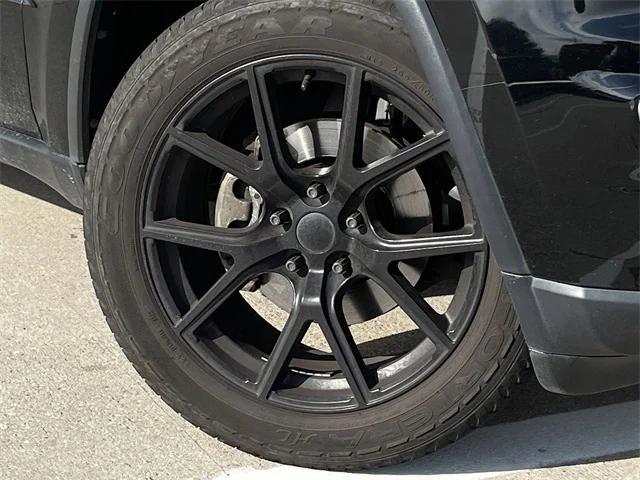 used 2018 Jeep Grand Cherokee car, priced at $13,497