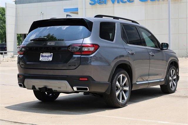 new 2025 Honda Pilot car, priced at $54,530