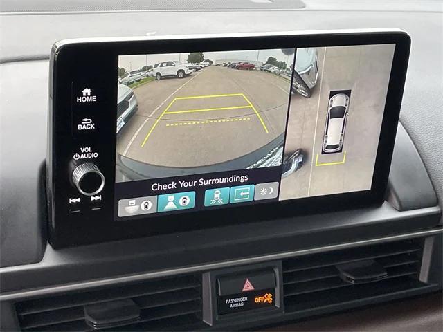 used 2025 Honda Pilot car, priced at $49,499