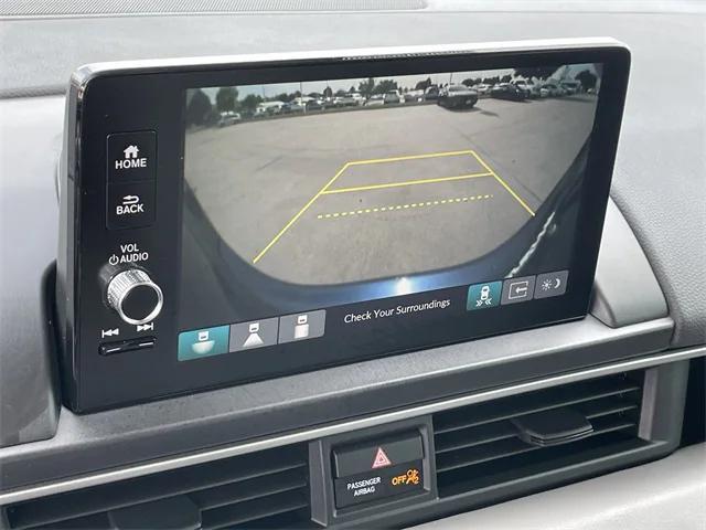 used 2025 Honda Pilot car, priced at $41,895