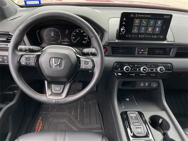 used 2024 Honda Pilot car, priced at $45,689