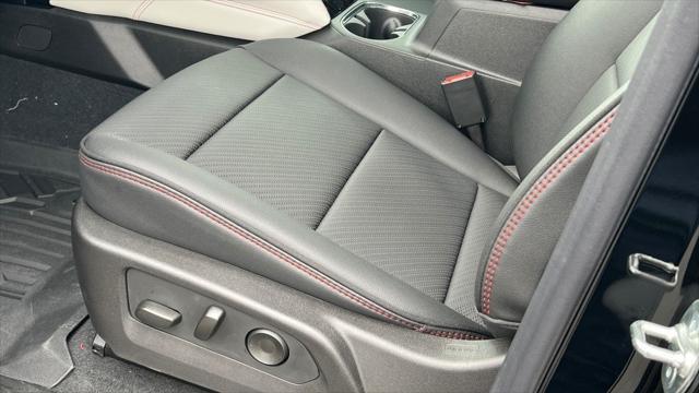 new 2025 GMC Canyon car, priced at $57,918