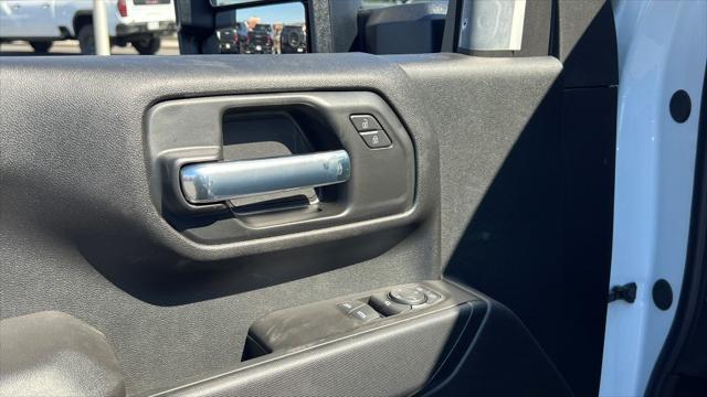 new 2025 GMC Sierra 2500 car, priced at $52,623