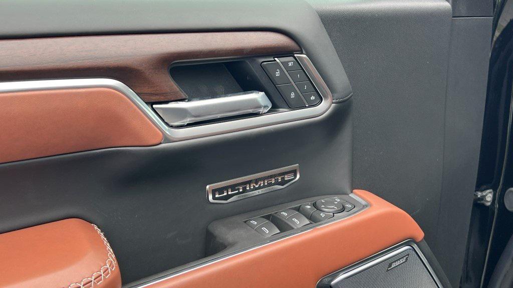 new 2025 GMC Sierra 1500 car, priced at $77,124