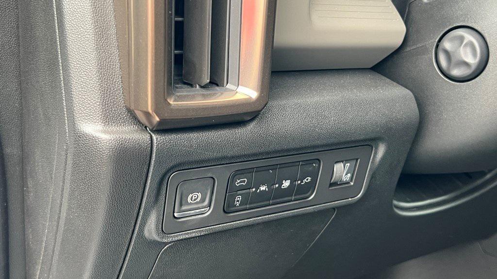 new 2025 GMC HUMMER EV SUV car, priced at $89,741