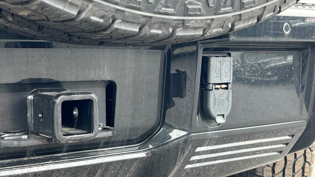 new 2025 GMC HUMMER EV SUV car, priced at $89,741