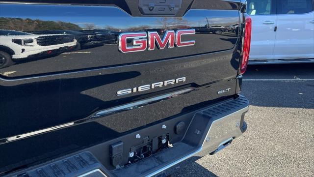 new 2025 GMC Sierra 1500 car, priced at $62,112