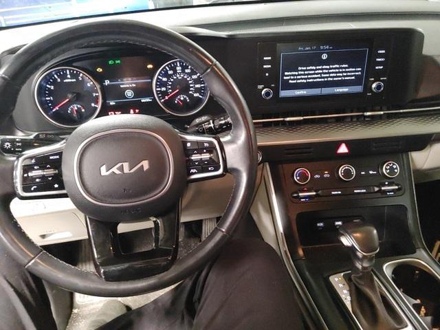 used 2023 Kia Carnival car, priced at $26,981