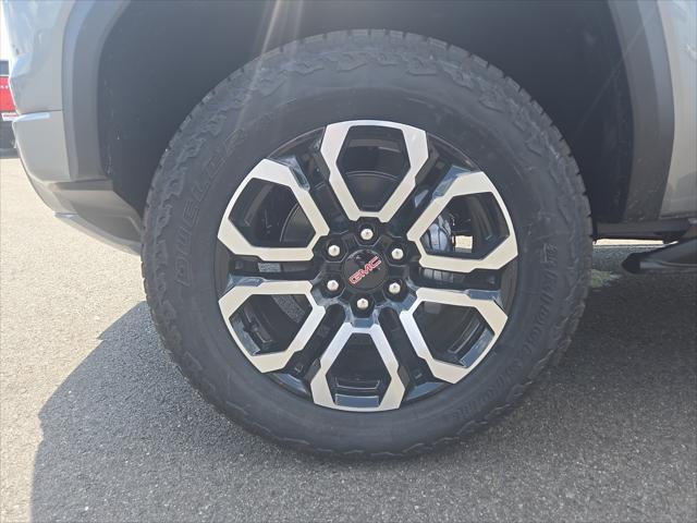 new 2025 GMC Canyon car, priced at $51,273