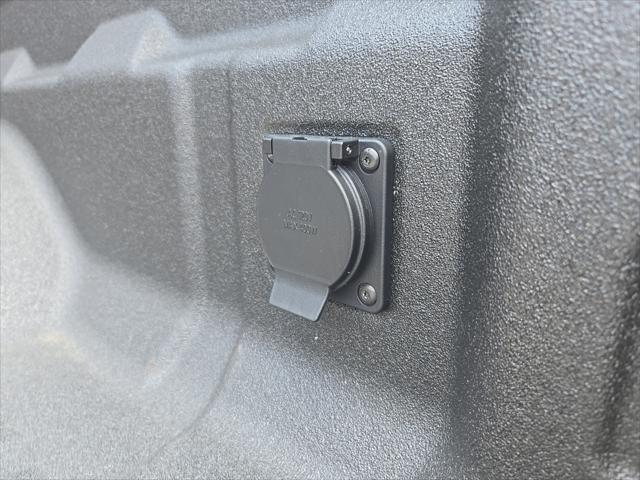 new 2025 GMC Canyon car, priced at $51,273