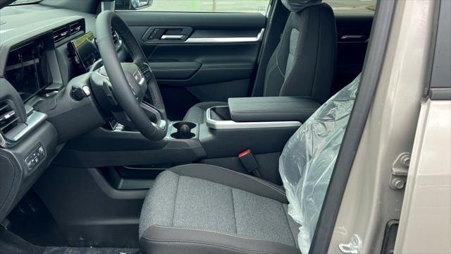new 2025 GMC Terrain car, priced at $33,926