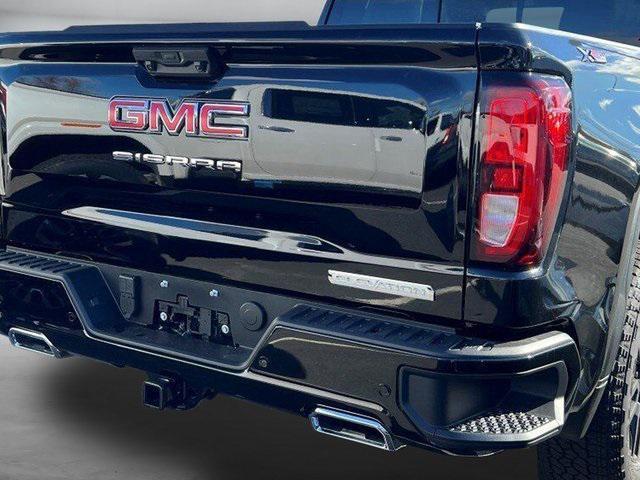 new 2025 GMC Sierra 1500 car, priced at $60,553