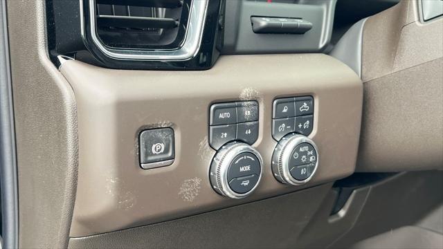 new 2025 GMC Sierra 2500 car, priced at $85,577
