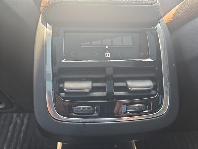 used 2020 Volvo XC60 car, priced at $29,241