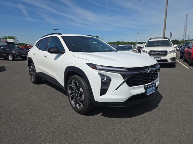 used 2024 Chevrolet Trax car, priced at $24,741