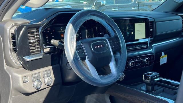 new 2025 GMC Sierra 1500 car, priced at $64,297