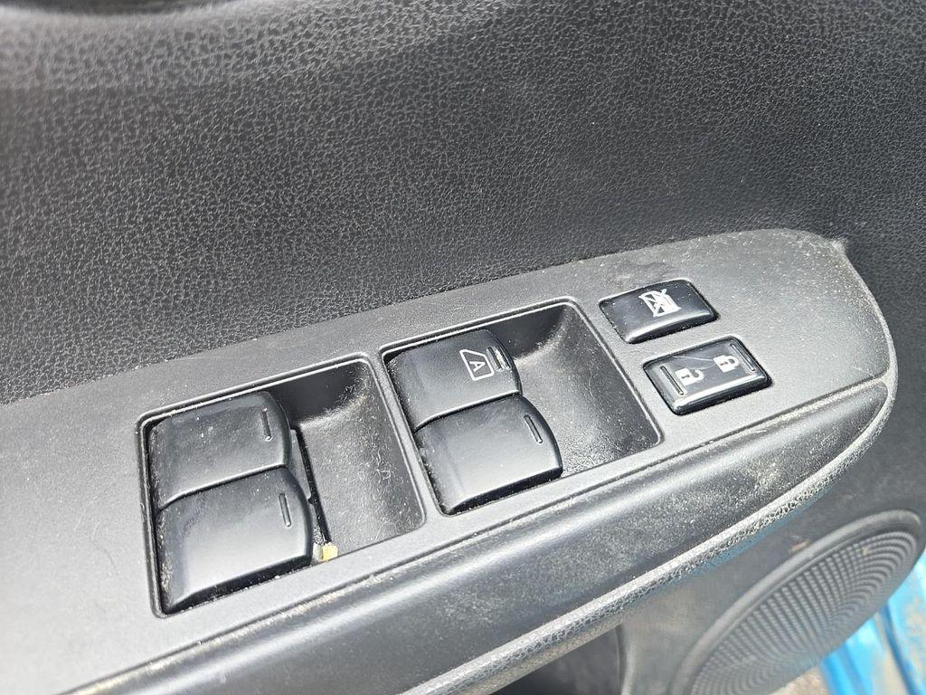 used 2014 Nissan Versa Note car, priced at $6,981