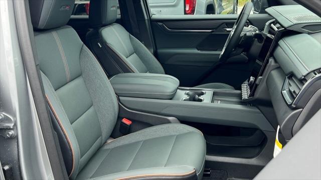 new 2025 GMC Acadia car, priced at $51,494
