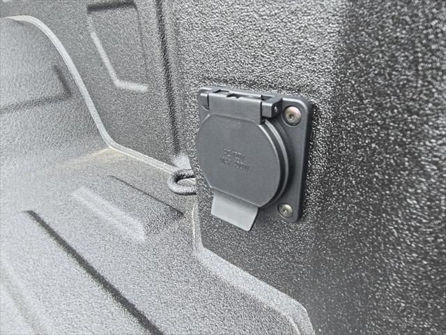 new 2025 GMC Sierra 1500 car
