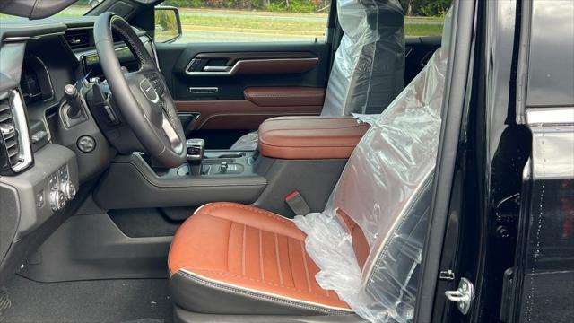 new 2025 GMC Sierra 1500 car, priced at $77,624