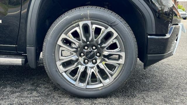 new 2025 GMC Sierra 1500 car, priced at $77,624