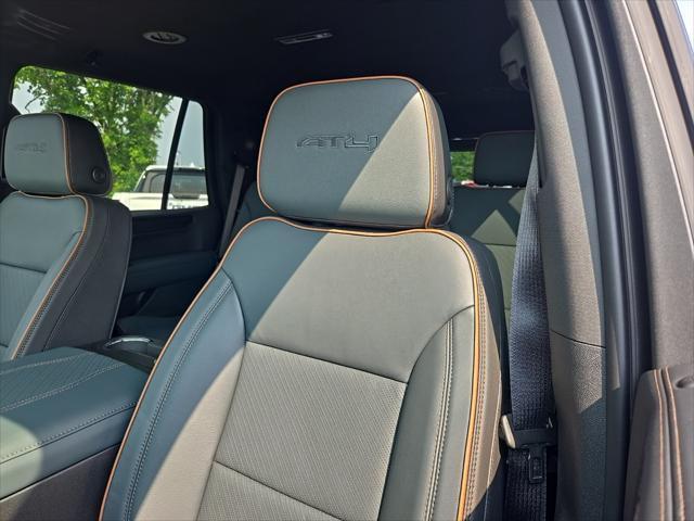 new 2025 GMC Yukon car, priced at $75,213